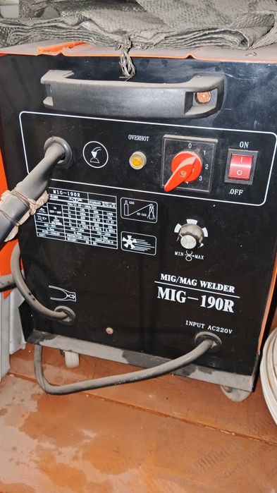 сварочный аппарат 190 а mig 190r