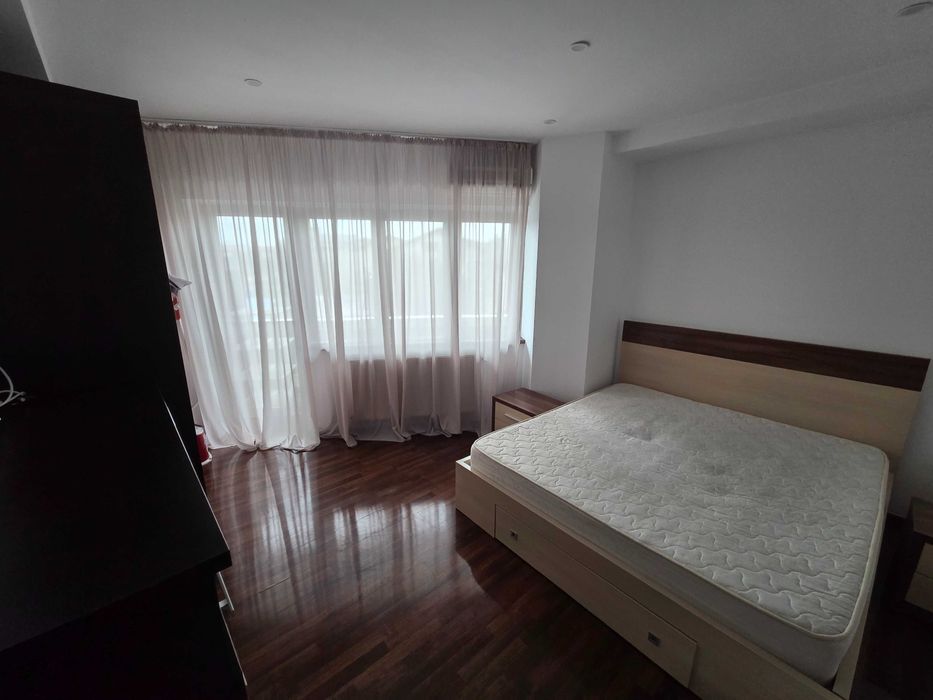 Apartament Pipera 3 camere, 130 mp, Omv rond balta pipera