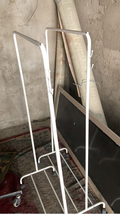 Продам  мебели для бизнеса