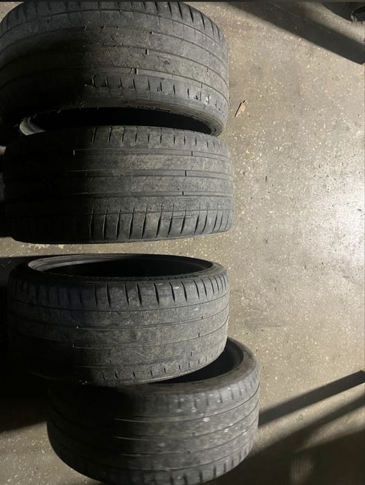 Michelin Pilot Sport 4S 245/35 R19