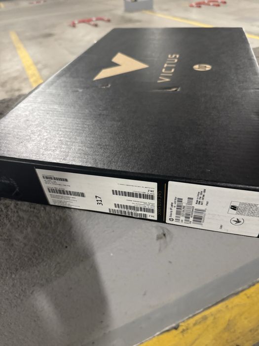 Ноутбук hp victus