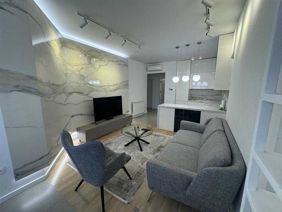 Дава се под наем Двустаен апартамент в Бургас, Славейков - 60 кв.м за 229.5 € - Снимка #4