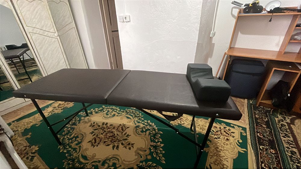 Кушетка для наращивания ресниц