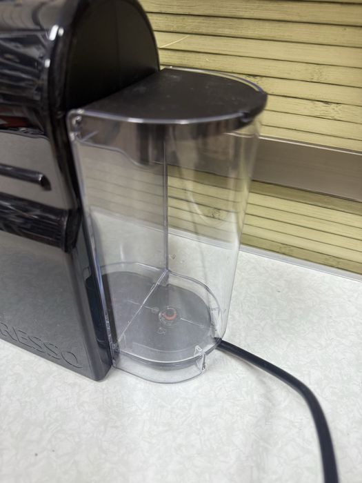 Кафемашина Nespresso Inissia