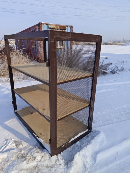 Стилаж прочный..