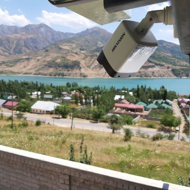 Кузатув камералари ва домофонлар урнатиб берамиз.