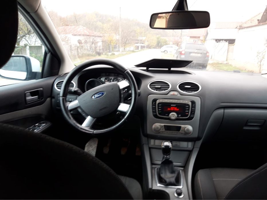 Ford Focus - an 2010