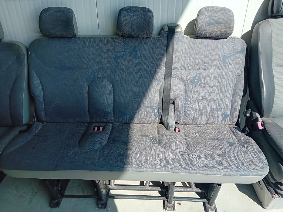 Седалка  тройка за Виваро / Трафик / Vivaro / Traffic