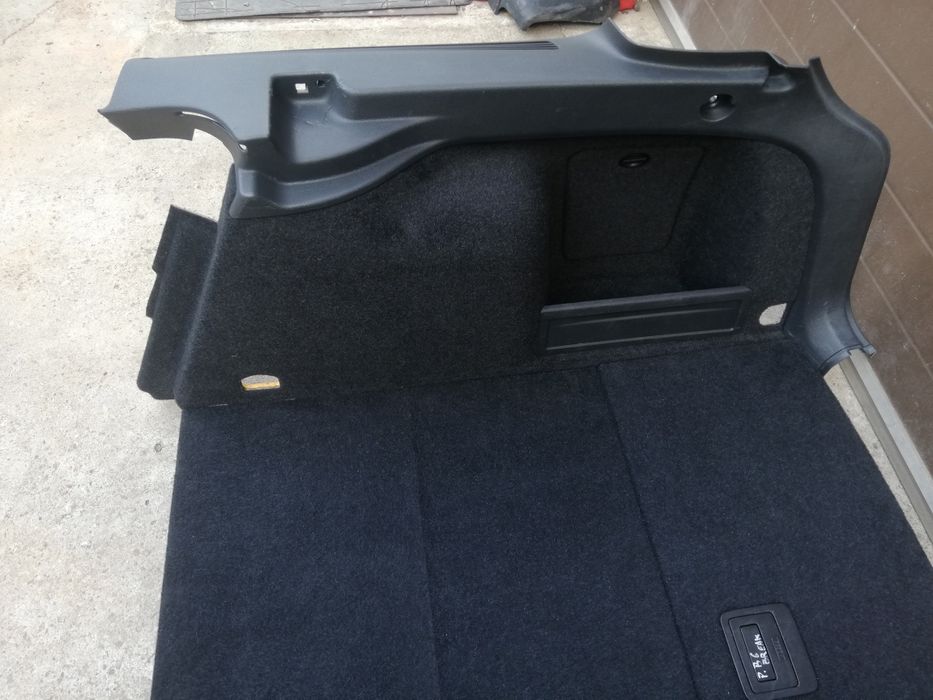Mocheta tapiterie capitonaj interior portbagaj vw passat b6 break