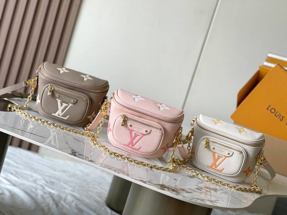 Geanta Louis Vuitton Bumbag