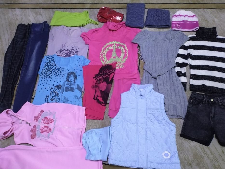 Одежда на девочку 6-8 лет