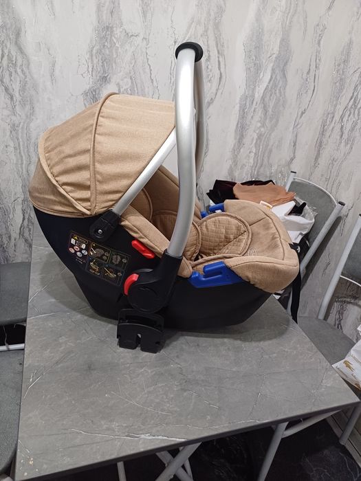 Продаётся фирменный авто люлька