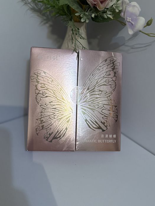 Продам духи 2 шт