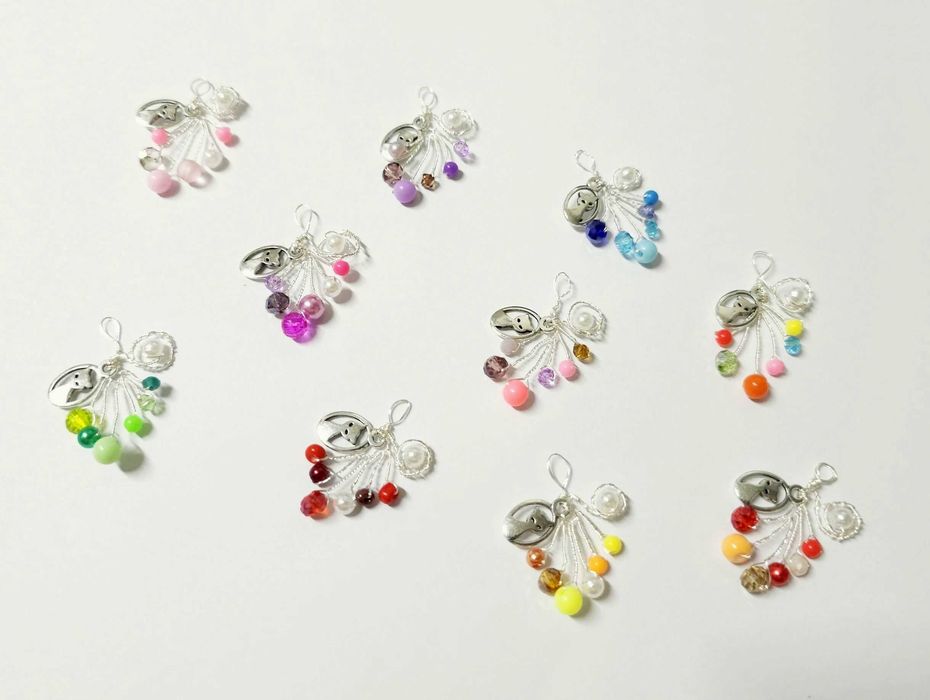 Reducere! Martisoare unicat margele flori, cruci, multe culori, modele