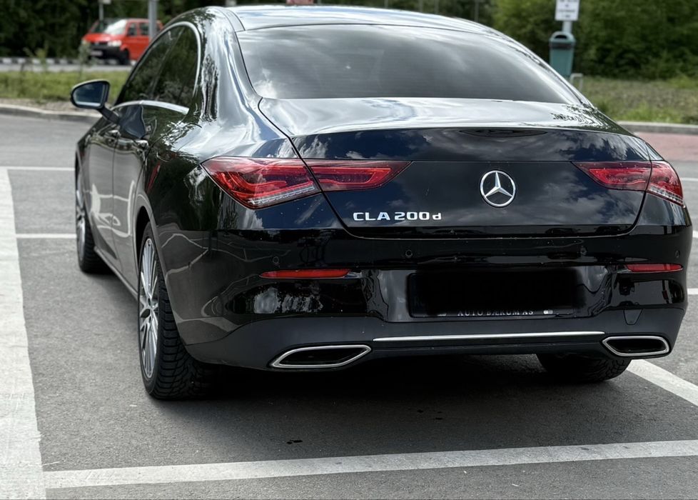 Mercedes CLA 200