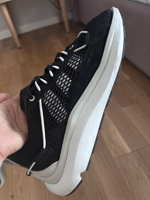Adidasi Y3 Shiku Run