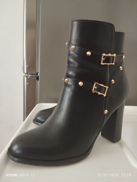 Полусапожки рамер 37