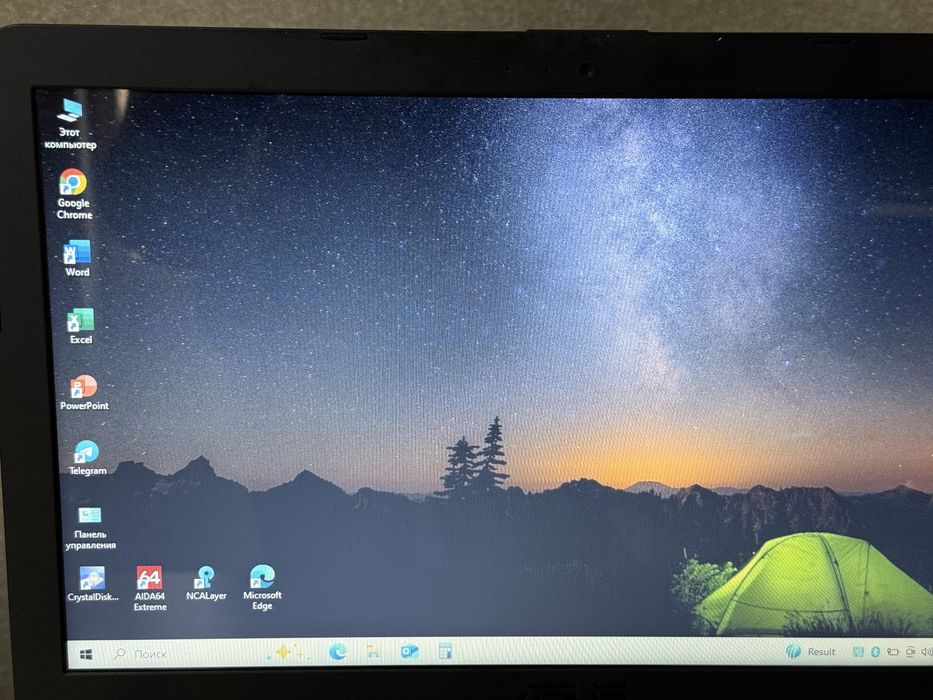 ASUS SSD ноутбук в отличном состояний