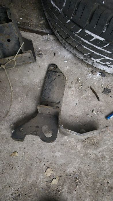 кронштейн для кенгурятника Хонда срв