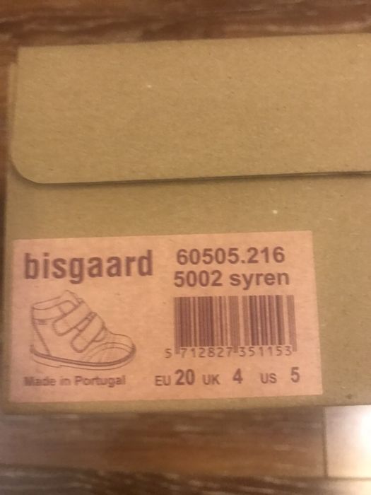 Обувь на девочку