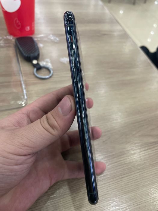 Iphone 11 pro max arzonga beraman