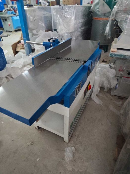 станок фуговальный (фуганок)шейперный вал(хеликал)400на1800мм