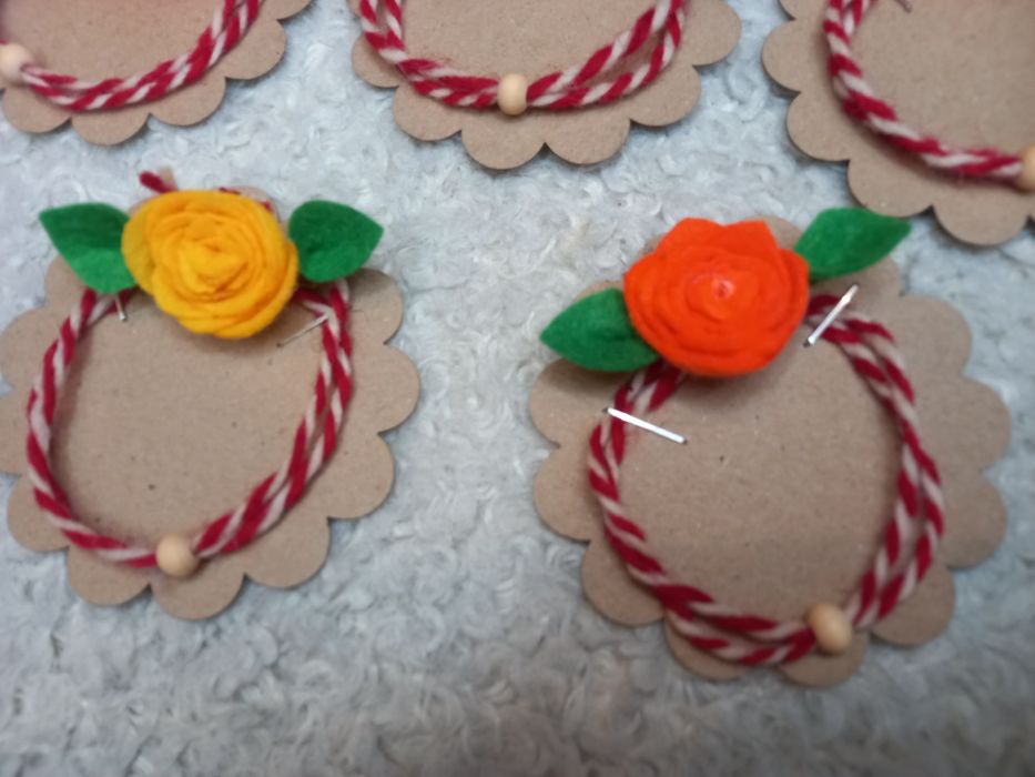 Мартеници от вълна 50 цента