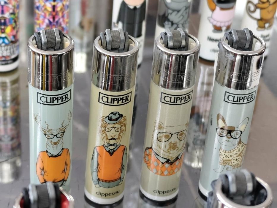 Големи запалки clipper