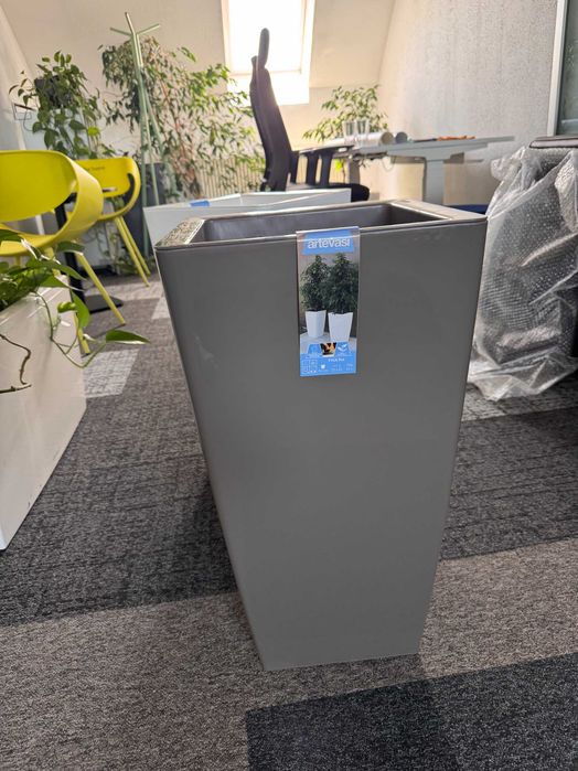 Ghiveci Pisa Artevasi inaltime H60 cm - culoare taupe fara sistem de irigare