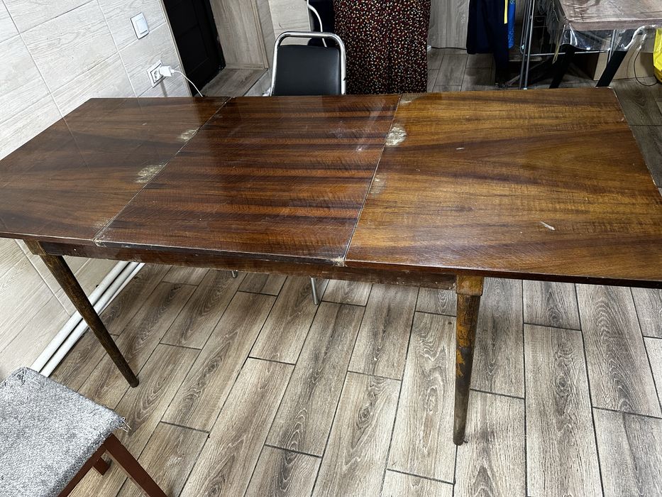 Стол советский в дар отдам