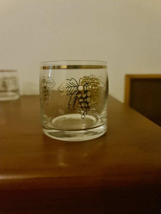 Стъклени чаши за ракия