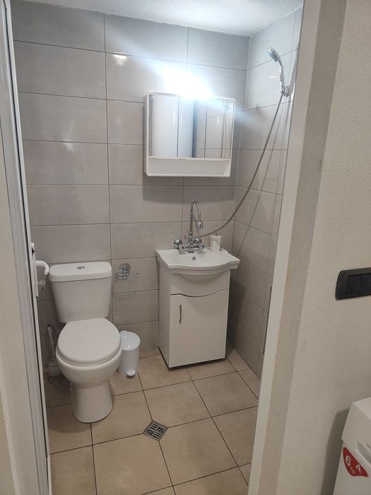 Дава се под наем Двустаен апартамент в Перник, Мошино - 38 кв.м за 306 € - Снимка #4