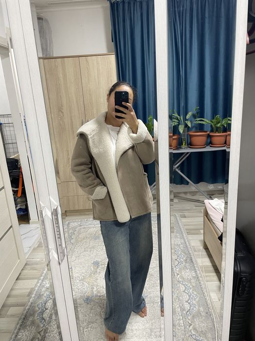 Дубленка новая бежевая