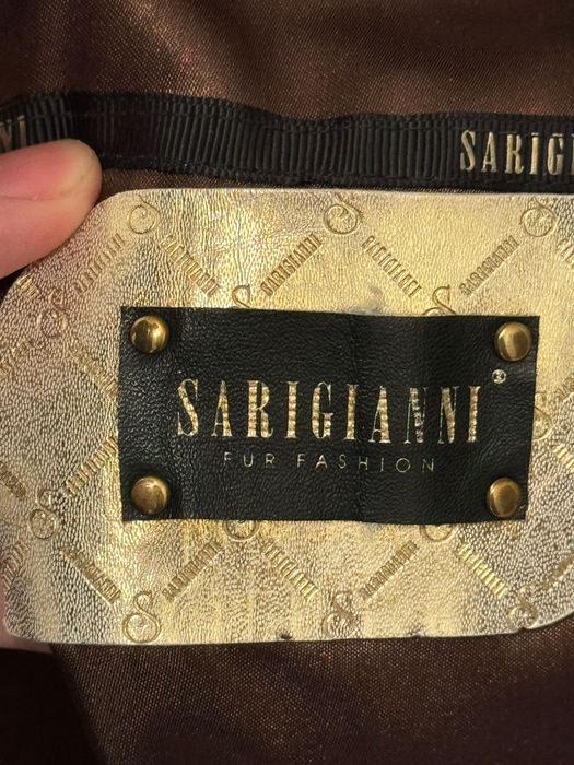 Шуба элитного бренда Sarigianni