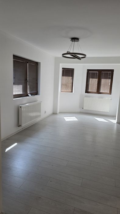 De Închiriat – Vilă Ultracentrală în Popești-Leordeni | Lângă Primărie | Ideală pentru Firmă, Clinică sau Locuință