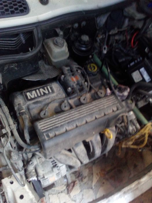 Мини Купър на части