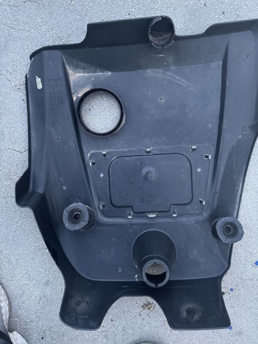 Фарове и други части за сеат