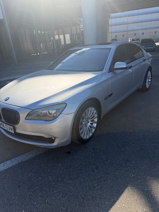 BMW Seria 7 2009 — imagine 3
