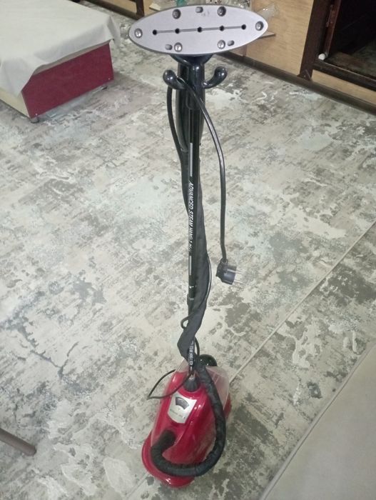 Парогенератор. Отпариватель для одежды.