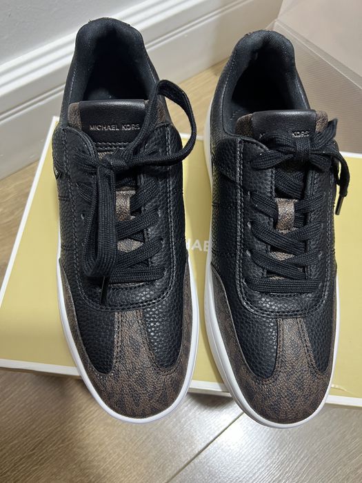 Кроссовки Michael Kors