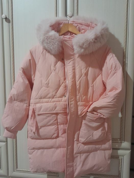 Куртка зимныи сатылады