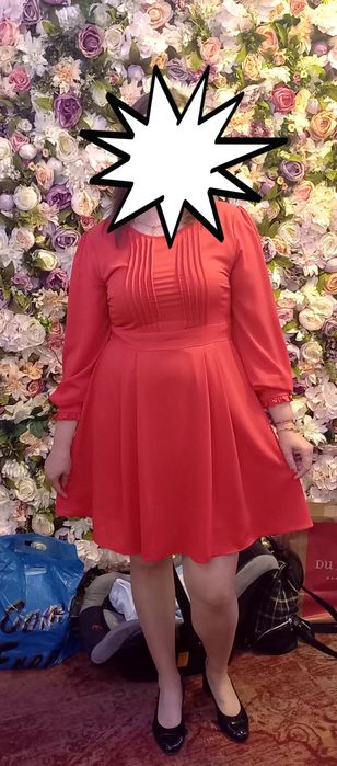 Rochie roșie marime 48