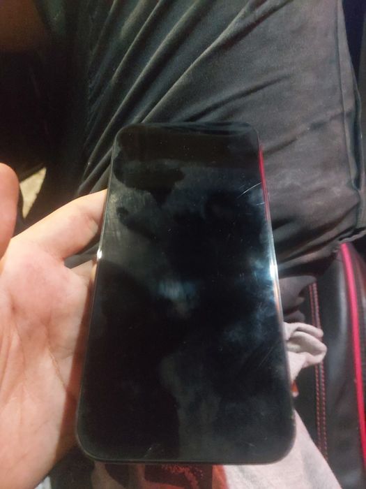 Iphone 14 pro max заблокирован