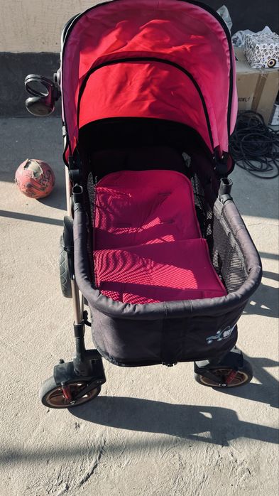 Детская коляска.