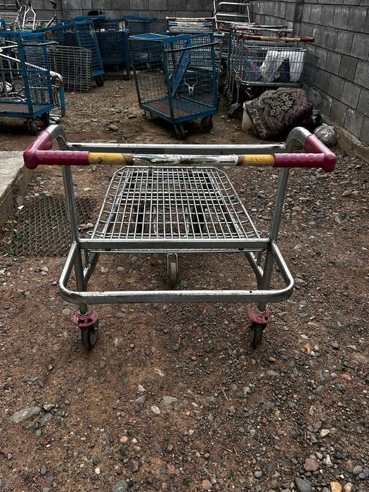 Тележки грузовые