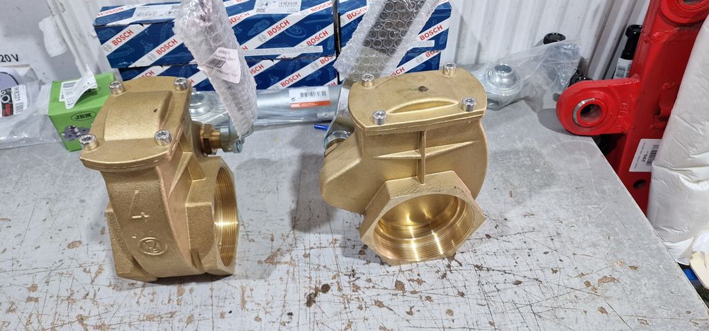 Vană robinet vidanja 4 toli import Italia cu filete pe ambele părți pr