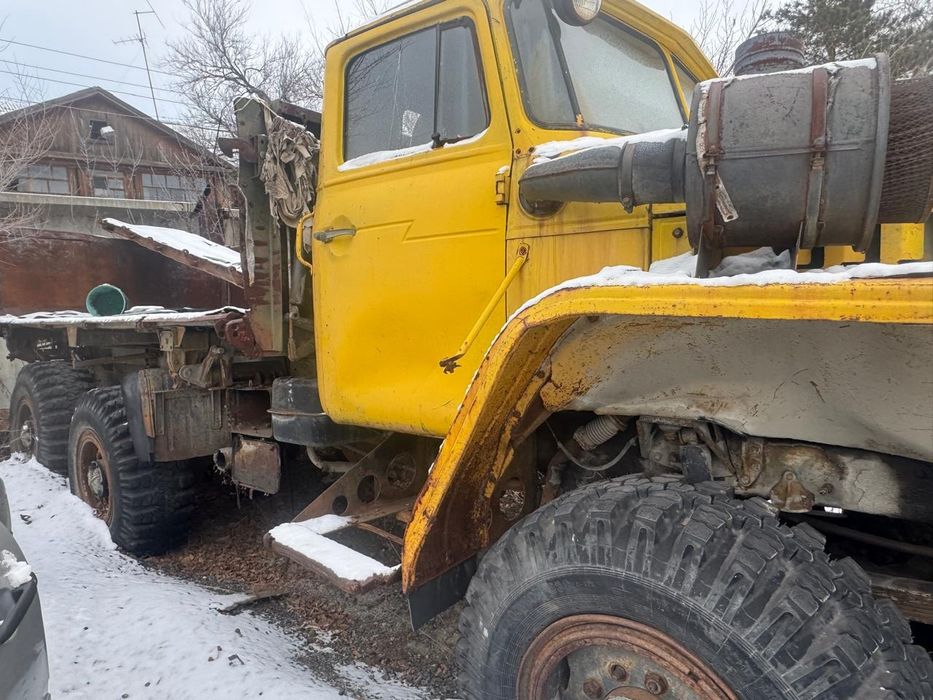 Продается недорого Урал