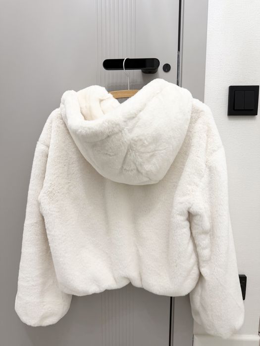 Bershka куртка размер S