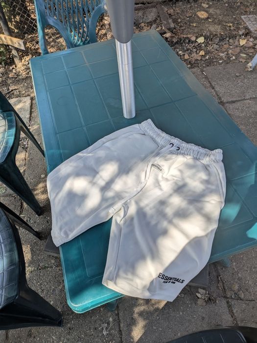 Compleu Fear Of God Essentials White (marime M)