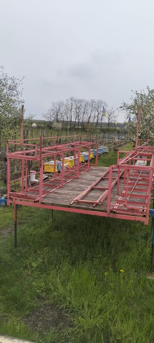 Rastel apicol 36 familii/10 rame